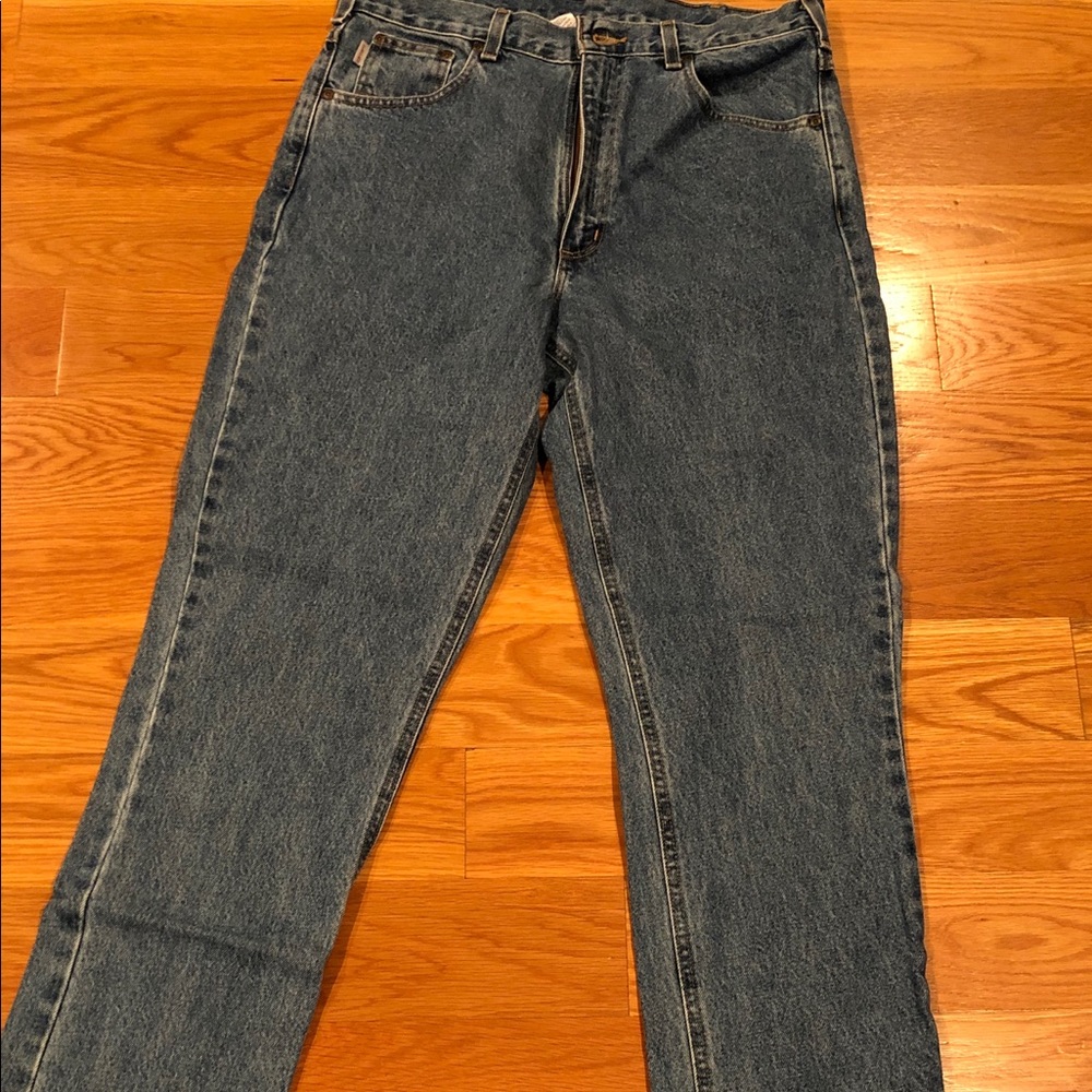 NWOT Men’s Carhartt jeans.